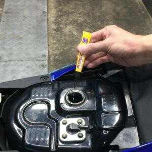 XADO Petroltank Complex Cleaner – Phụ gia vệ sinh hệ thống xăng 9 xado petroltank phu gia ve sinh he thong xang 3 1