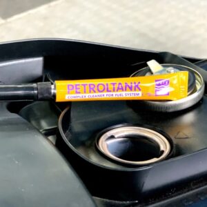 XADO Petroltank Complex Cleaner – Phụ gia vệ sinh hệ thống xăng 6 xado petroltank phu gia ve sinh he thong xang 3 2