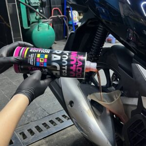 XADO Luxury Scooter Race Oil 7.5W35 4T MB 7 xado scooter race 7 5w35 3 4