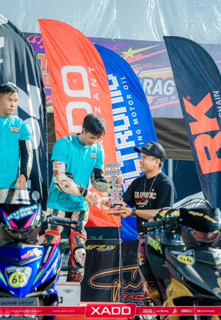 nha vo dich tai giai dua Battle Super Open Drag 201M 17