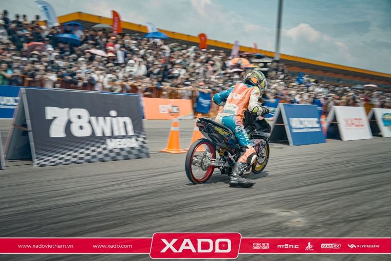 nha vo dich tai giai dua Battle Super Open Drag 201M 7