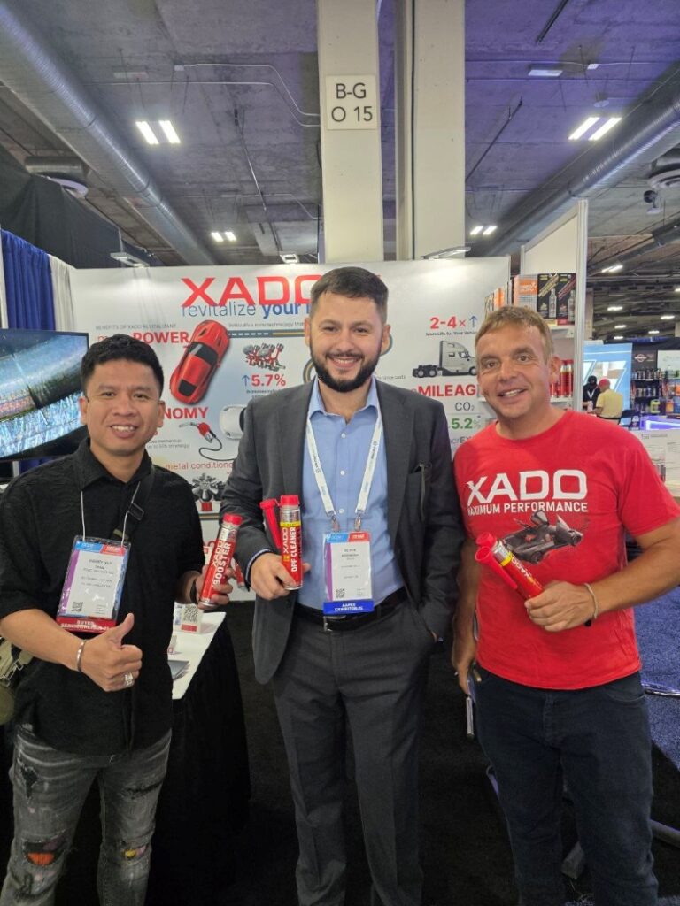 XADO tai trien lam SEMA AAPEX 2025 6