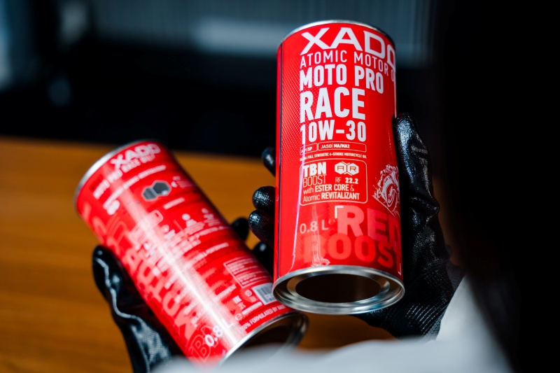 xado red boost moto pro race 10w30 4t 0 8l 10 10